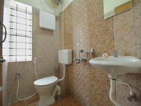 OYO Home 15856 Designer 2BHK Near Puducherry Beach