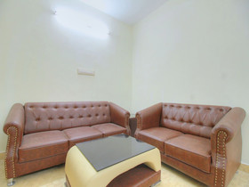 OYO Home 15856 Designer 2BHK Near Puducherry Beach