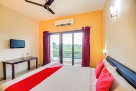 Purple Resort by OYO Rooms