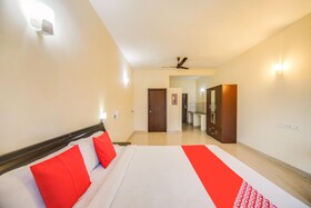 Purple Resort by OYO Rooms