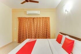 Purple Resort by OYO Rooms