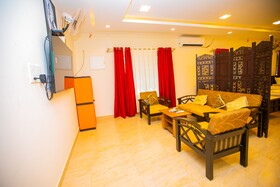 Queens Paradise Estate