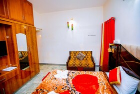 Queens Paradise Estate