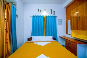 Queens Paradise Estate