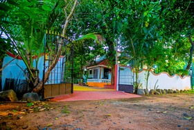 Queens Paradise Estate