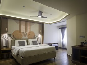 RK Resorts