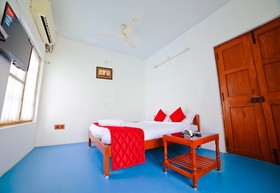 Sai White Villa