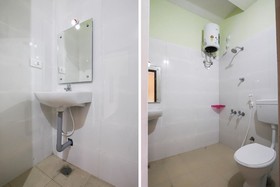 SNR Residency by OYO Rooms