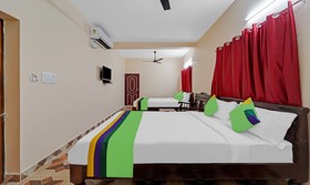 Treebo Trend Sri Saveraa Residency