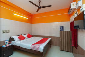 Varsha Residency By OYO Rooms