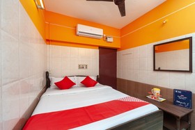 Varsha Residency By OYO Rooms