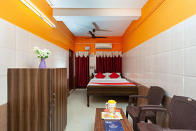 Varsha Residency By OYO Rooms
