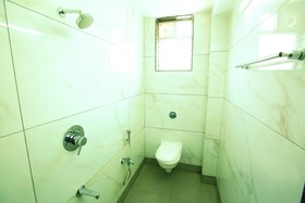 Vasantharaja Inn