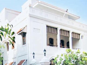 Villa Bayoud