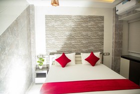 Hotel Ganesh Palace