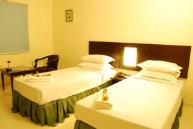 Vinayaga Hotel