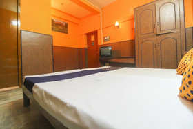 Hotel Maruthi by OYO Rooms