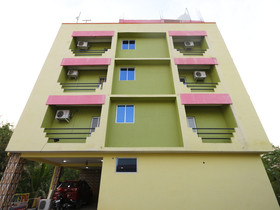 Reddy's International By OYO Rooms