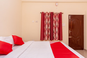 Hotel Shree Devi Srinivasa By OYO Rooms