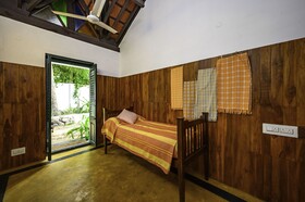 Neemrana's Coconut Alley
