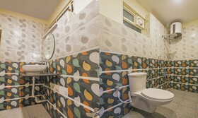 Treebo Trend Naaz Royal