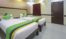 Treebo Trend Naaz Royal