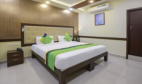 Treebo Trend Naaz Royal