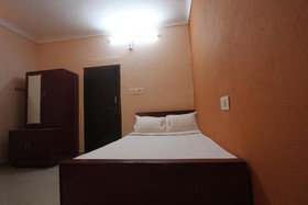Muhil Residency by OYO Rooms
