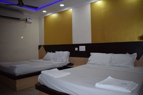Hotel Kasi's Inn