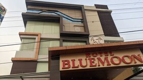Hotel Bluemoon