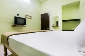 Hotel Sivanthi by OYO Rooms