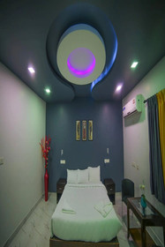 G Hotel