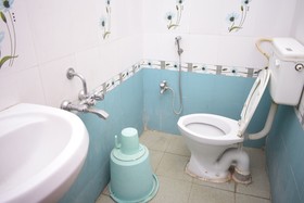 R M Guest House