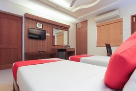 Hotel Chendur Murugan by OYO Rooms