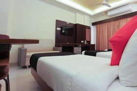 Hotel Saravana Bhavan by OYO Rooms
