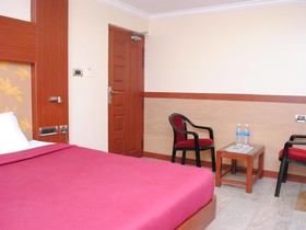 Everest Park Residency