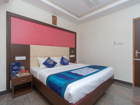 Famous Residency by OYO