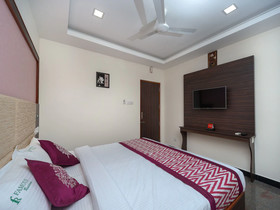 Famous Residency by OYO