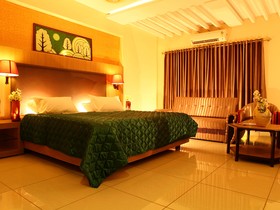 Femina Hotel
