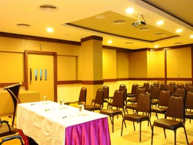 Femina Hotel