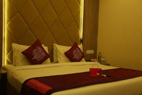 Hotel Anbu Park