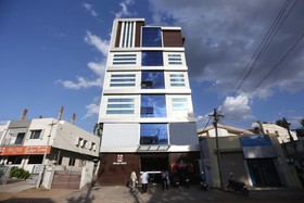 Hotel Anbu Park