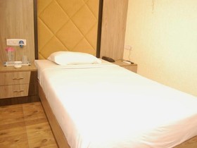 Hotel Anbu Park