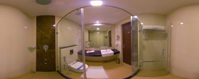 Hotel Blossoms