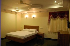 Hotel Royal Sathyam
