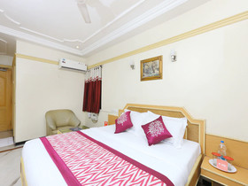 Hotel Sathyam by OYO Rooms