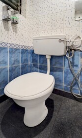 Itsy By Treebo Coastal Grand Sathyam