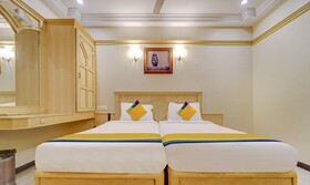 Itsy By Treebo Coastal Grand Sathyam