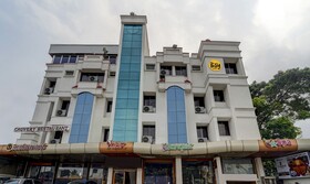 Itsy By Treebo Coastal Grand Sathyam