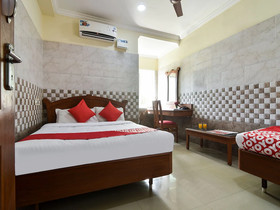 Jancy Residency By OYO Rooms